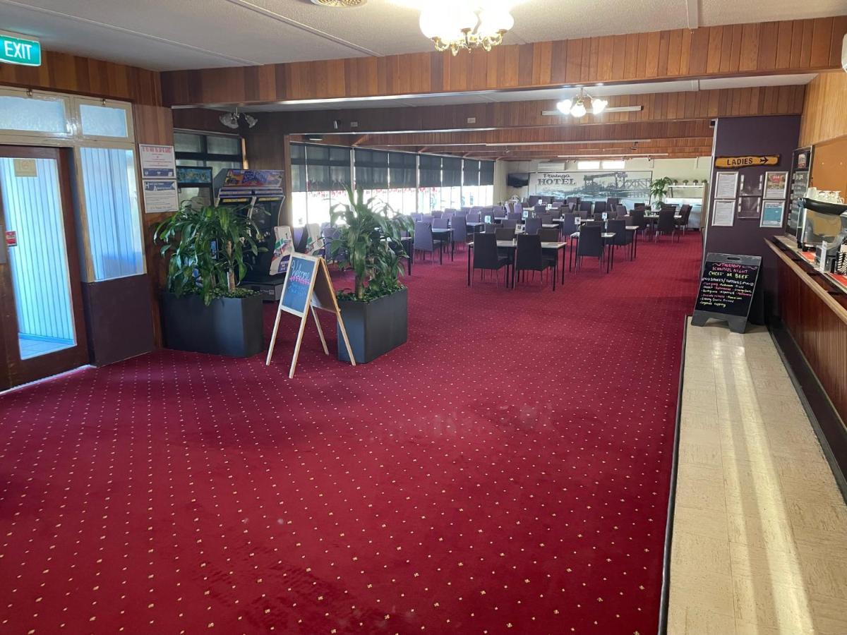 Paringa Hotel Motel Renmark Esterno foto